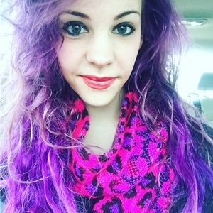 Meet your Posher, Natasha